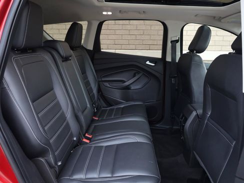 Used 2019 Ford Escape SEL AWD/4WD image 25