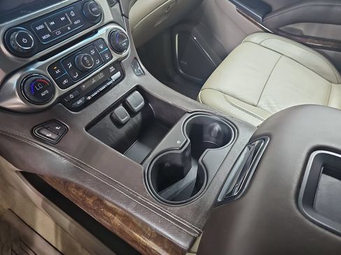 Used 2015 Chevrolet Tahoe LT AWD/4WD image 32