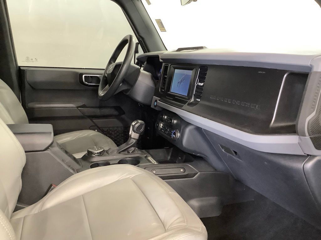 Used 2022 Ford Bronco 4-Door AWD/4WD image 27