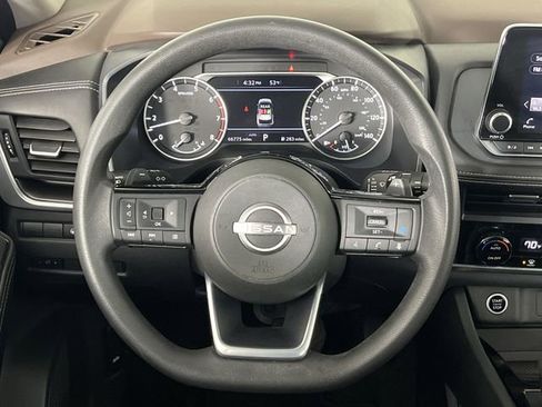 Certified 2023 Nissan Rogue SV image 14