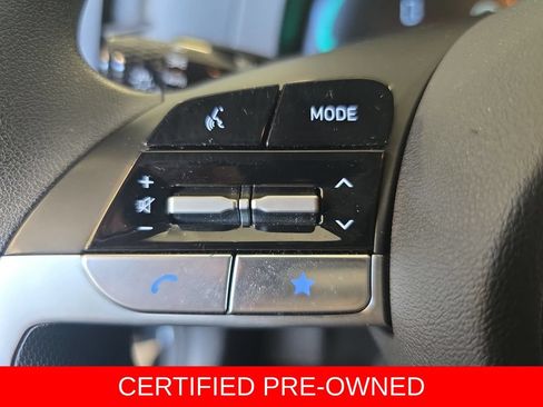 Certified 2026 Hyundai Elantra Hybrid FWD image 17