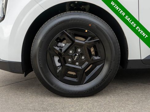 New 2026 Kia Carnival LX image 27