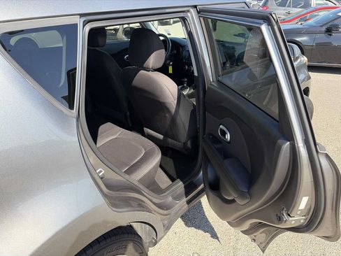 Used 2016 Kia Soul FWD image 20