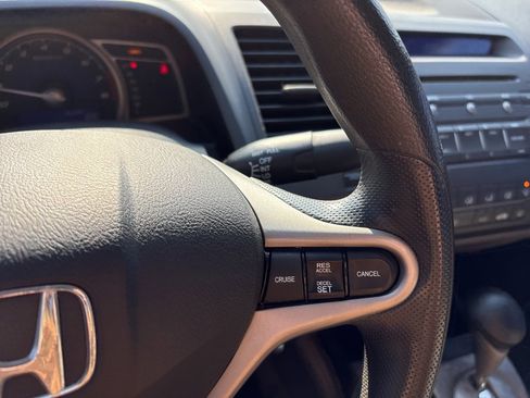 Used 2011 Honda Civic LX image 29