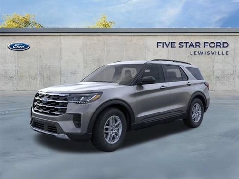 New 2026 Ford Explorer Active RWD image 3