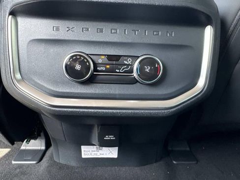 New 2026 Ford Expedition Active RWD image 20