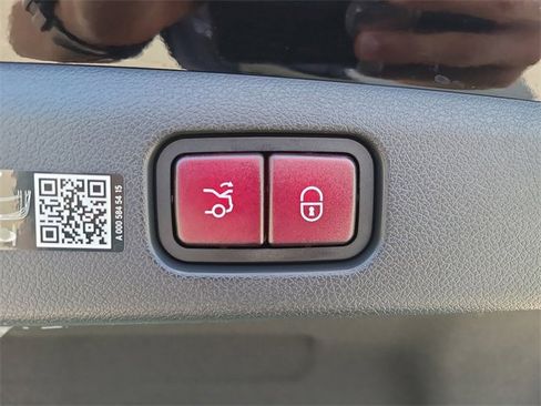 Used 2024 Mercedes-Benz E 350 E 350 image 13