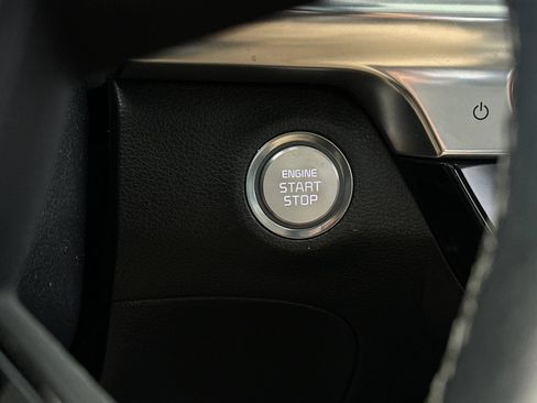 Used 2022 Kia Telluride SX w/ SX Prestige Package AWD/4WD image 31