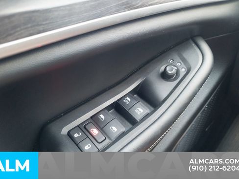 Used 2024 Jeep Grand Cherokee Limited 4xe AWD/4WD image 37