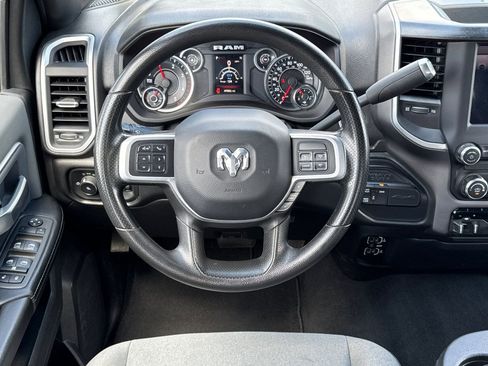 Used 2022 RAM 3500 Big Horn AWD/4WD image 15