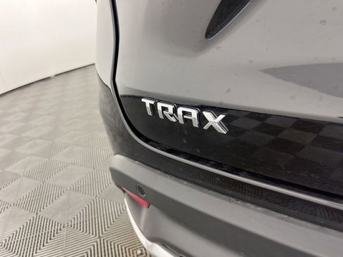 New 2026 Chevrolet Trax LT image 18