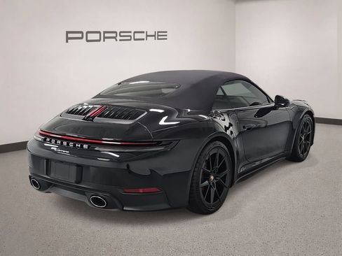 Certified 2025 Porsche 911 Carrera RWD image 7
