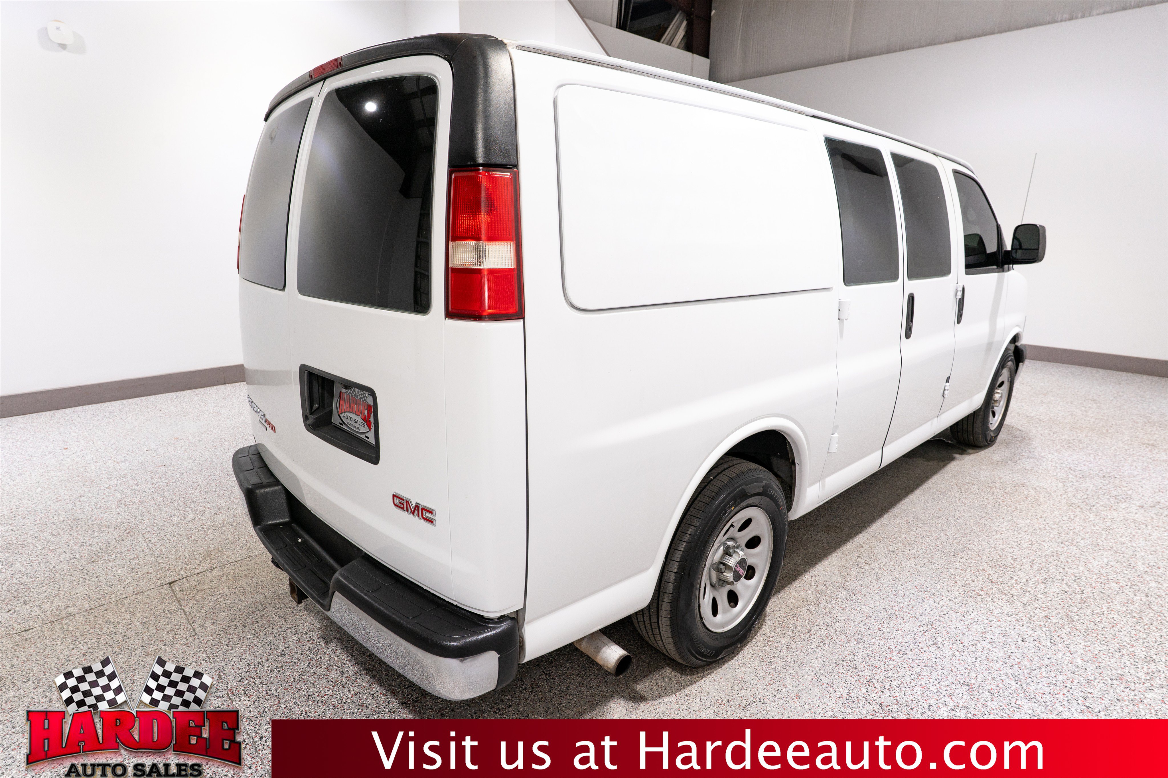 Used 2014 GMC Savana 1500 w/ Savana Pro Plus Package RWD image 5