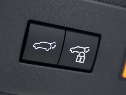 Used 2026 Lexus GX 550 w/ Accessory Package (CT) AWD/4WD image 13