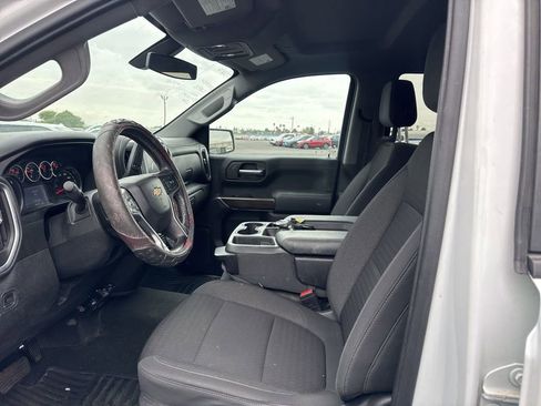 Used 2021 Chevrolet Silverado 1500 LT AWD/4WD image 19