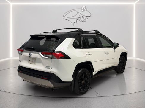 Used 2022 Toyota RAV4 XSE w/ XSE Grade Weather Package AWD/4WD image 5