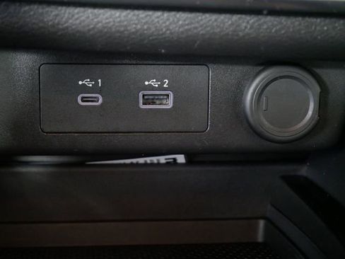 Used 2023 Nissan Rogue SV image 21