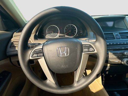 Used 2010 Honda Accord LX-P image 12