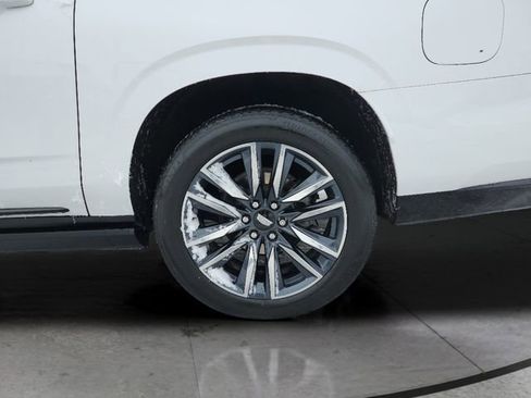 Used 2023 Cadillac Escalade ESV Sport w/ Touring Package image 27