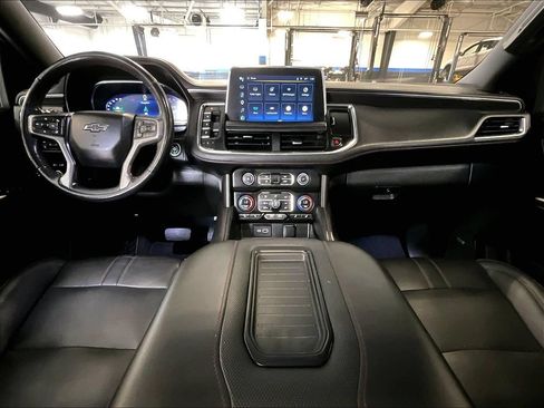 Used 2022 Chevrolet Tahoe RST w/ Luxury Package AWD/4WD image 22