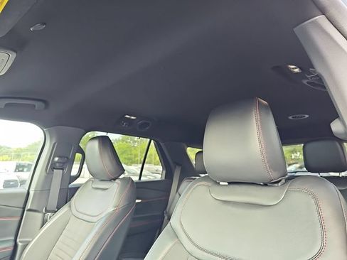 Used 2025 Ford Explorer ST-Line w/ Premium Package RWD image 10