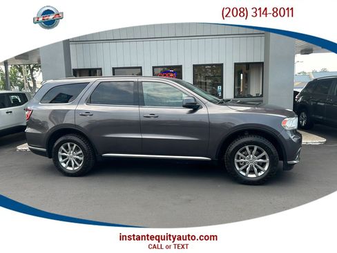 Used 2018 Dodge Durango SXT w/ 3rd Row Seating Group AWD/4WD image 1