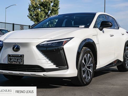 Certified 2023 Lexus RZ 450e Premium w/ Technology Package AWD/4WD image 3
