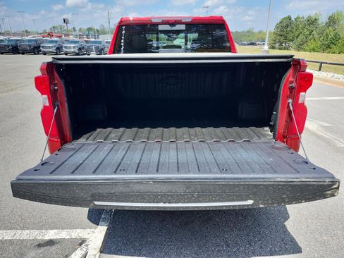 Certified 2026 Chevrolet Silverado 1500 High Country w/ Technology Package AWD/4WD image 11