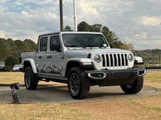 Used 2022 Jeep Gladiator Overland w/ Popular Equipment Package video 1