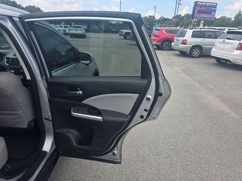 Used 2016 Honda CR-V Touring image 12