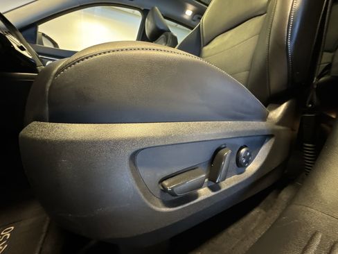 Certified 2025 INFINITI QX50 Luxe image 12