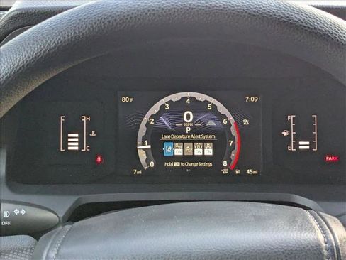Used 2025 Toyota Tacoma SR5 AWD/4WD image 11