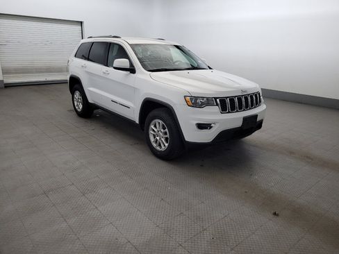 Used 2020 Jeep Grand Cherokee Laredo AWD/4WD image 12