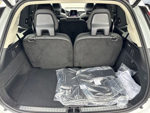 New 2026 Volvo XC90 T8 Ultra image 36