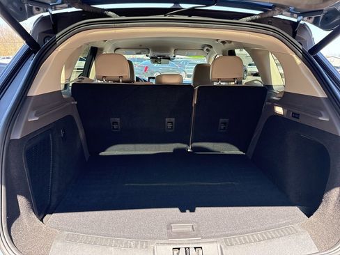 Used 2023 Lincoln Corsair AWD w/ Equipment Group 101A image 35