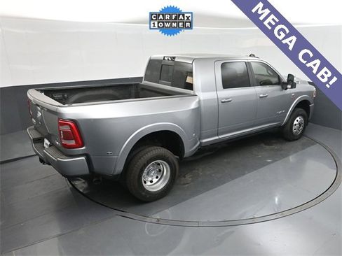 Used 2023 RAM 3500 Limited image 29