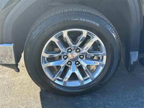 Used 2020 GMC Sierra 1500 SLT w/ SLT Premium Package image 11