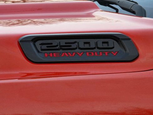 Used 2021 RAM 2500 Power Wagon w/ 75th Anniversary Edition AWD/4WD image 39