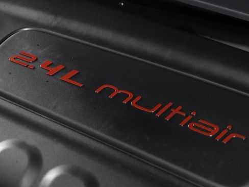 Used 2022 Jeep Compass Limited image 18