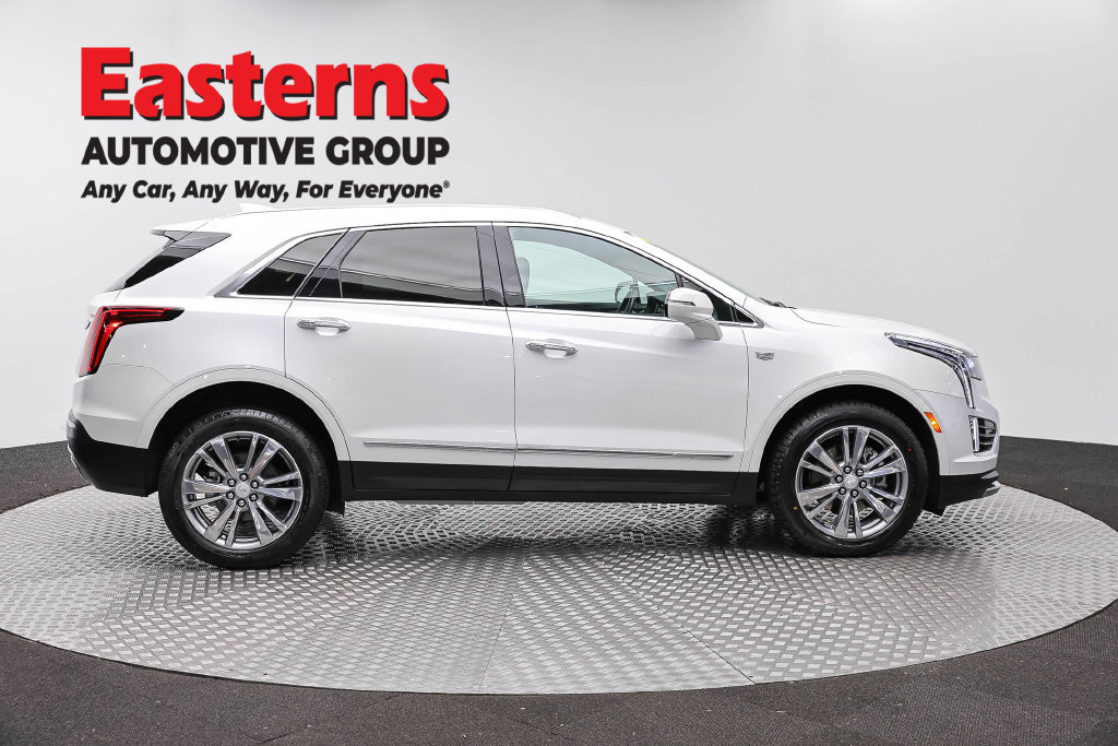 Used 2025 Cadillac XT5 Premium Luxury FWD image 5