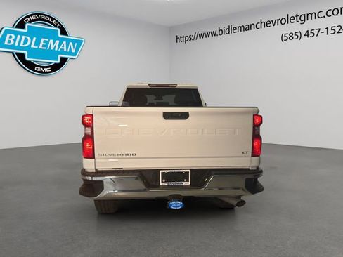 Used 2024 Chevrolet Silverado 3500 LT image 6