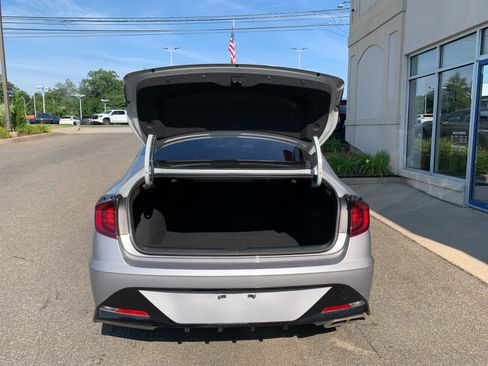 Used 2023 Hyundai Sonata SEL FWD image 8