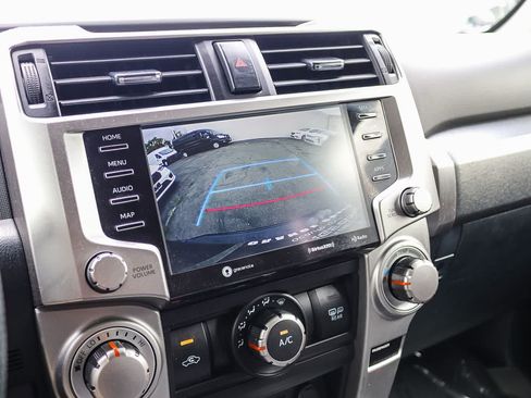 Used 2020 Toyota 4Runner SR5 w/ Wilderness Package AWD/4WD image 25