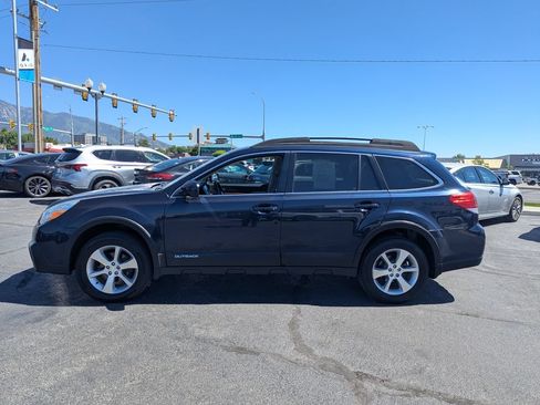 Used 2014 Subaru Outback 2.5i Limited AWD/4WD image 8