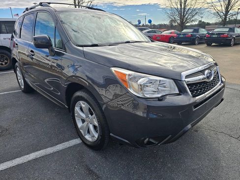 Used 2016 Subaru Forester 2.5i Premium image 8