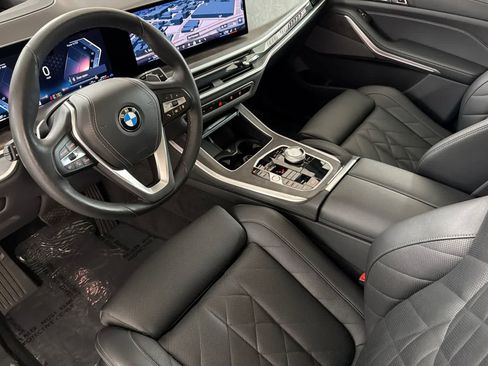 Used 2024 BMW X5 sDrive40i w/ Executive Package RWD image 11
