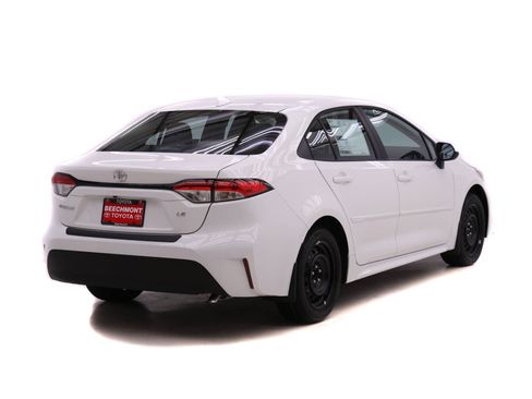 New 2026 Toyota Corolla LE image 2