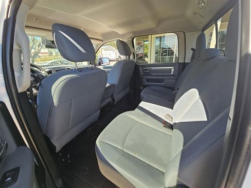 Used 2017 RAM 2500 SLT image 8