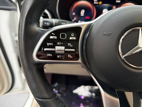 Used 2022 Mercedes-Benz GLC 300 4MATIC image 15