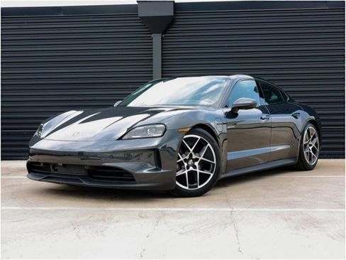 New 2025 Porsche Taycan image 1